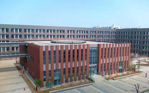 四川省商貿學校電子電器應用與維修