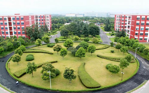 成都市現(xiàn)代制造職業(yè)技術(shù)學(xué)校計(jì)算機(jī)網(wǎng)絡(luò)技術(shù)專業(yè)